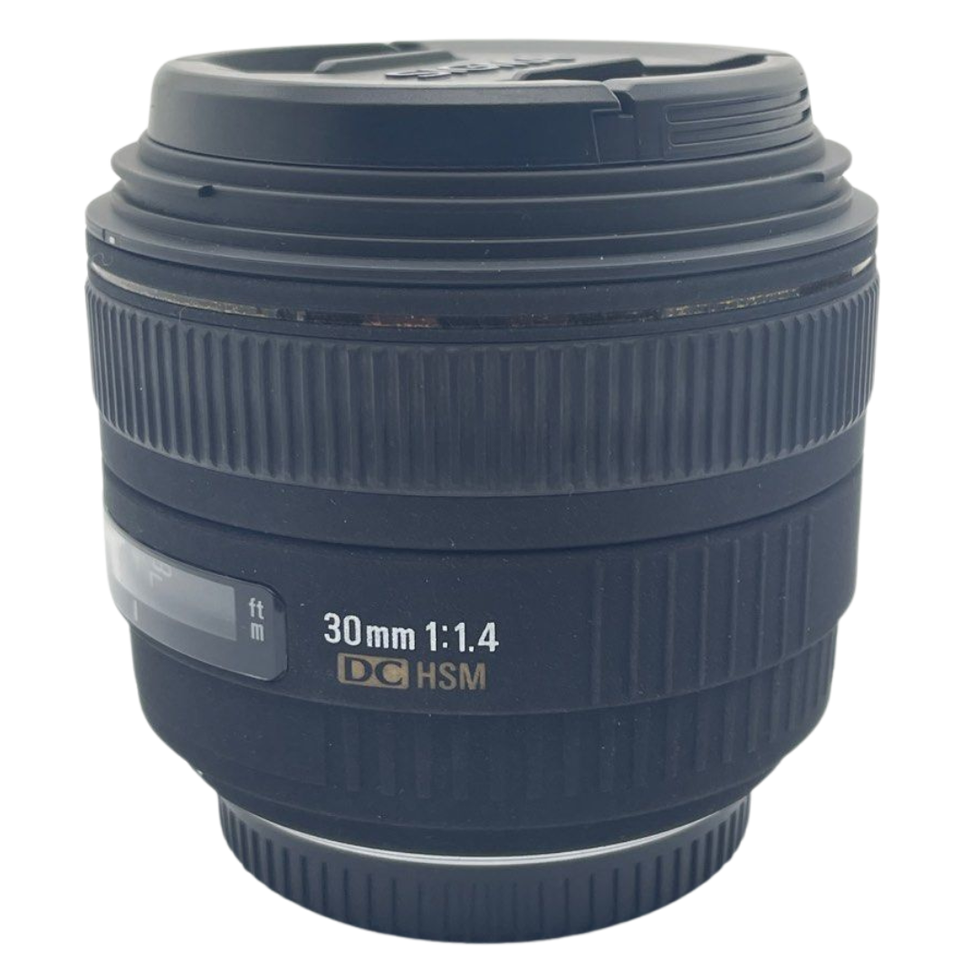 Sigma 30mm f1.4 EX DC HSM Lens