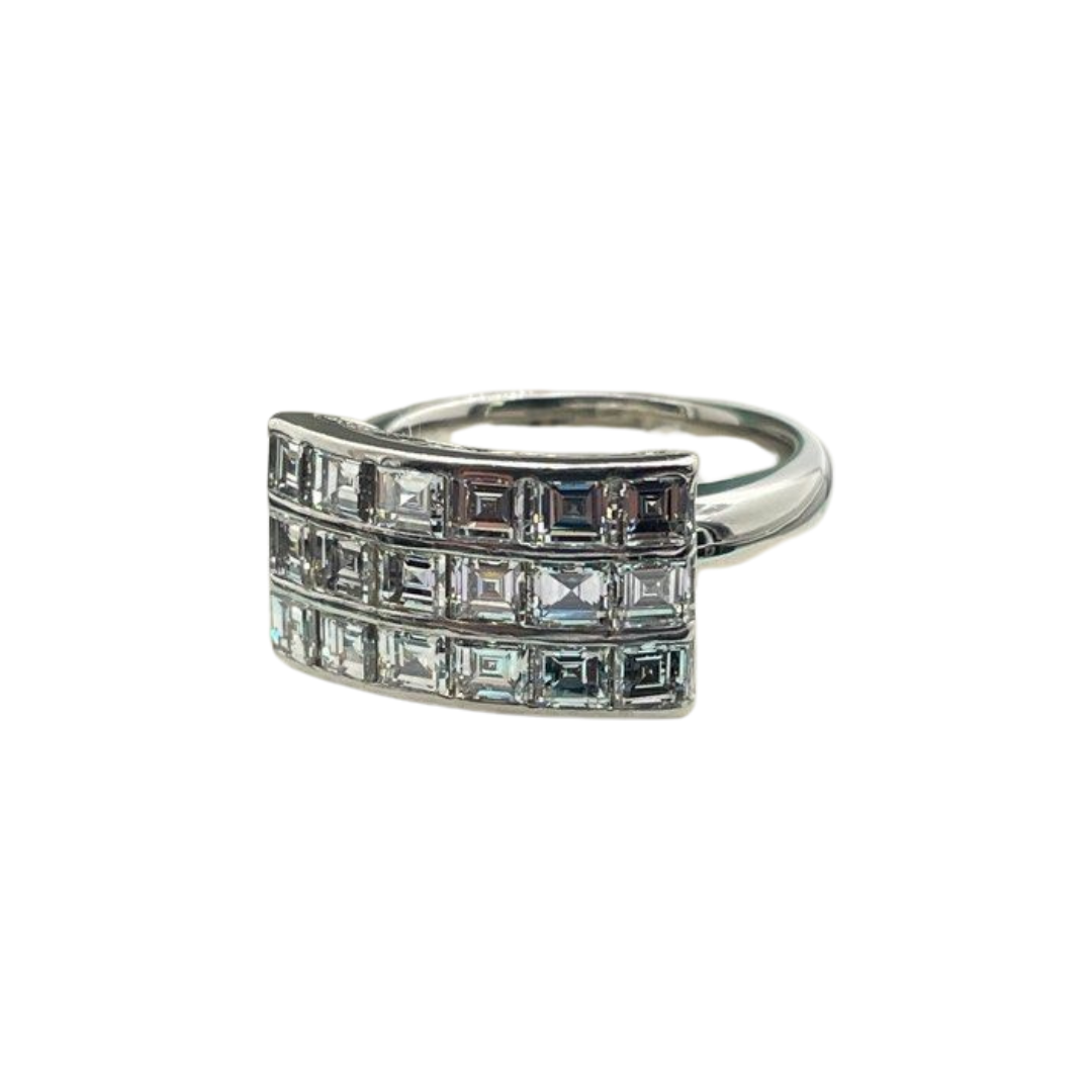 PT900 Natural Emerald Cut Diamond Ring with Cert