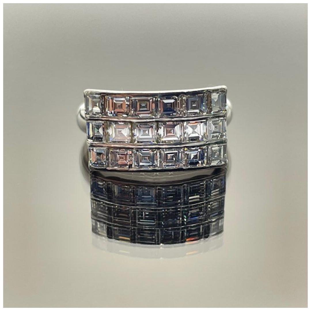 PT900 Natural Emerald Cut Diamond Ring with Cert