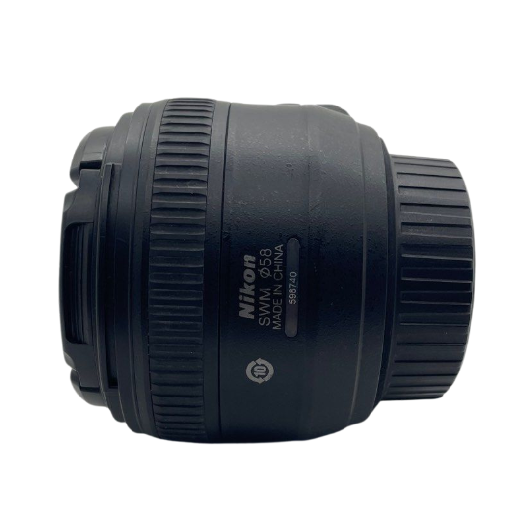 Nikon AF-S FX NIKKOR 50mm f/1.4G Lens with Auto Focus for Nikon DSLR Cameras