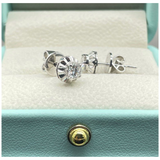 18K White Gold Diamond Earring, D2=0.60carat
