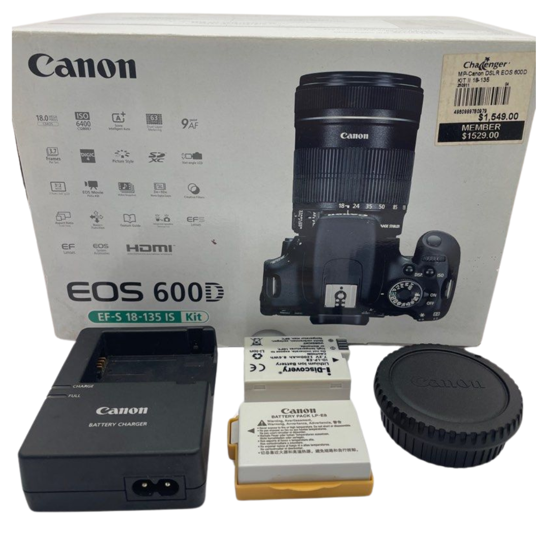 Canon EOS 600D DSLR Camera w/Lens 18-135mm