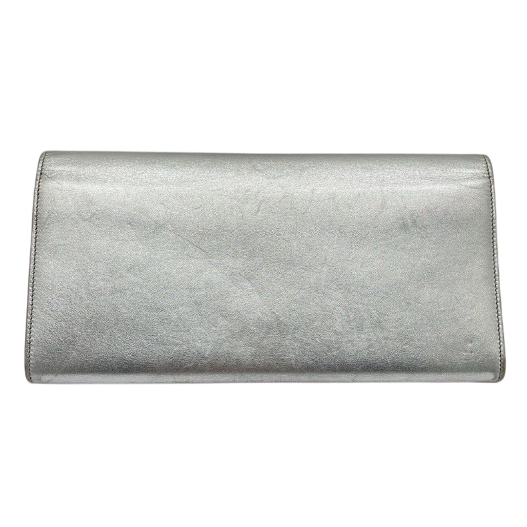 YSL Yves Saint Lauren Silver Metallic Leather Clutch Bag