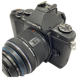 Olympus OM-D E-M5 Mirrorless Camera w/14-42mm Lens