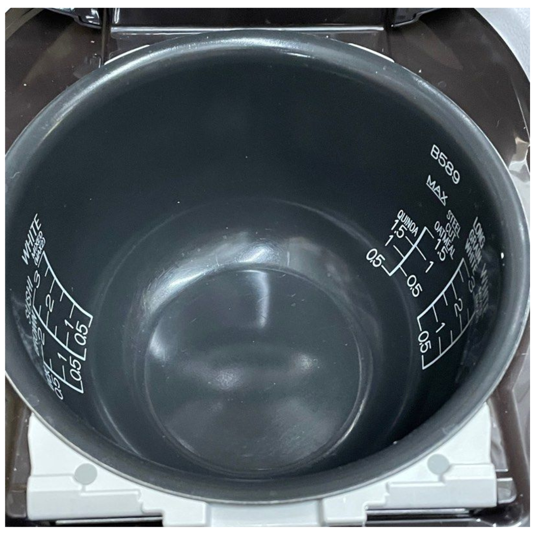 Zojirushi NP-RLQ05 IH Pressure System Rice Cooker & Warmer 0.54L