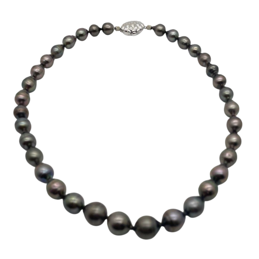 Black Pearl Necklace w/Silver Clasp