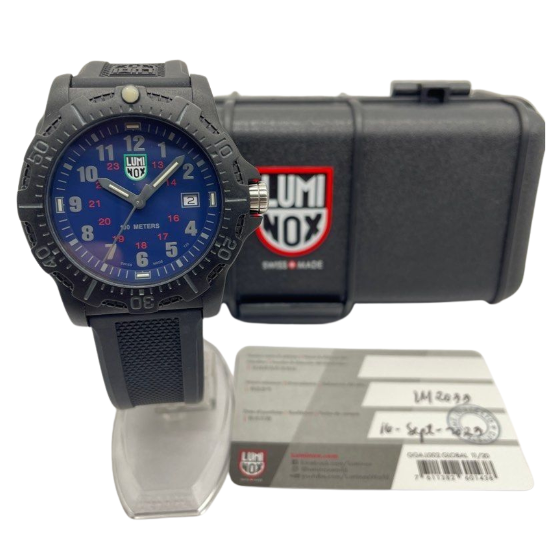 Luminox Manta Ray 45mm Quartz Watch LM2033