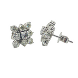 750 White Gold Natural Diamond Earring