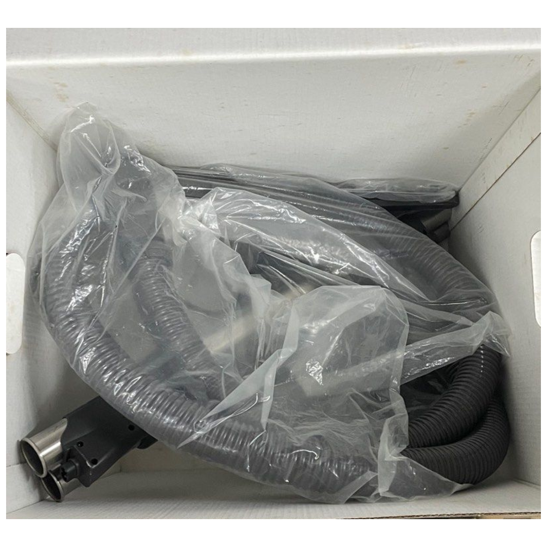Delphin Vacuum Cleaner S3