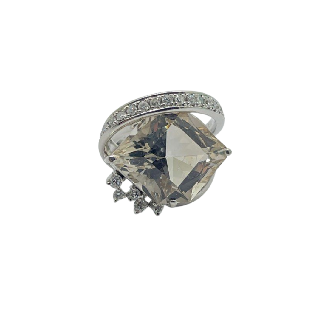 PT900 Natural Topaz & Diamond Ladies Ring
