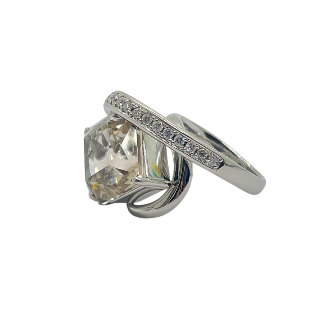 PT900 Natural Topaz & Diamond Ladies Ring