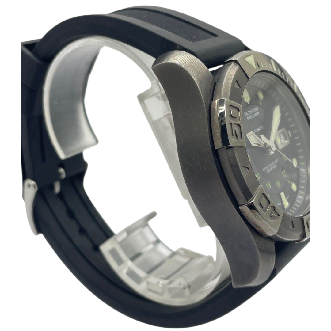 Victorinox Swiss Army Dive Master 500 43mm Automatic Black Dial Watch