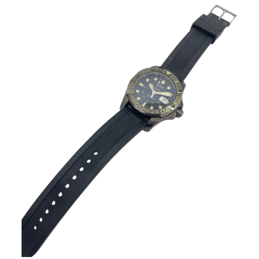 Victorinox Swiss Army Dive Master 500 43mm Automatic Black Dial Watch