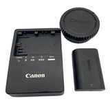 Canon EOS 90D 32.5MP DSLR Camera with EFS 18-135mm Lens