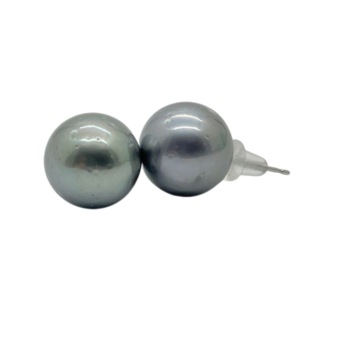 PT900 Natural Black Pearl Earring