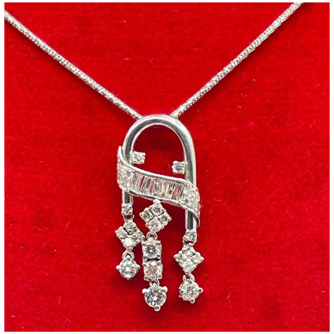 750 White Gold Natural Diamond Necklace Secondary image