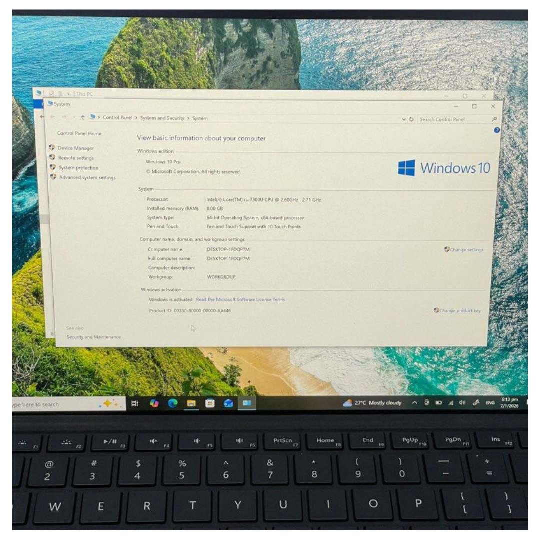 Microsoft Surface Pro 5 12.3" (1807) Intel Core I5-7300 2.6GHz, 8GB RAM, 256GB SSD, with Keyboard