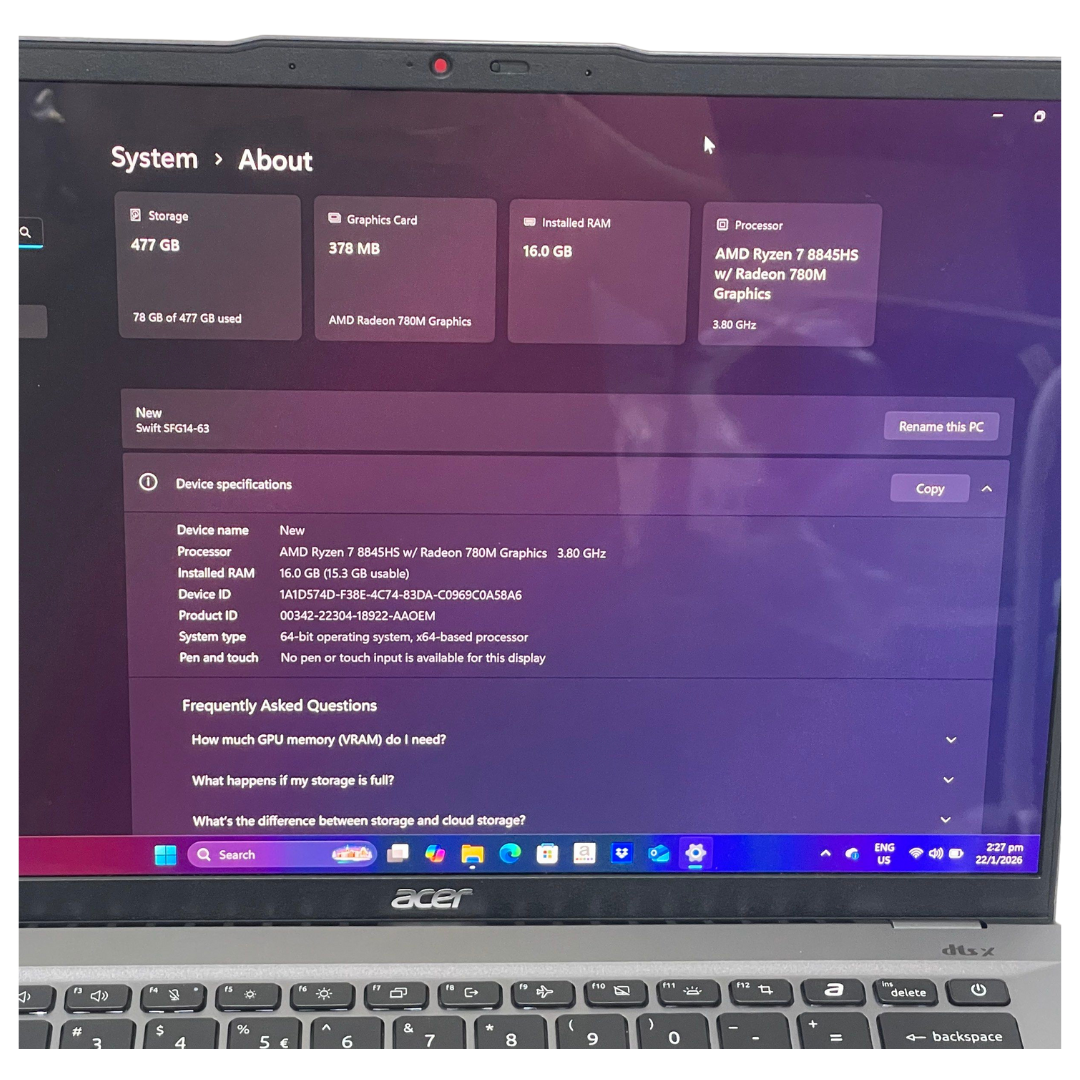 Acer Swift Go 14 SFG14-63-R0BY Thin & Light Laptop 14-Inch 2.8K OLED with 90Hz Display Laptop, AMD Ryzen™ 7 8845HS processor,16GB RAM and 512GB