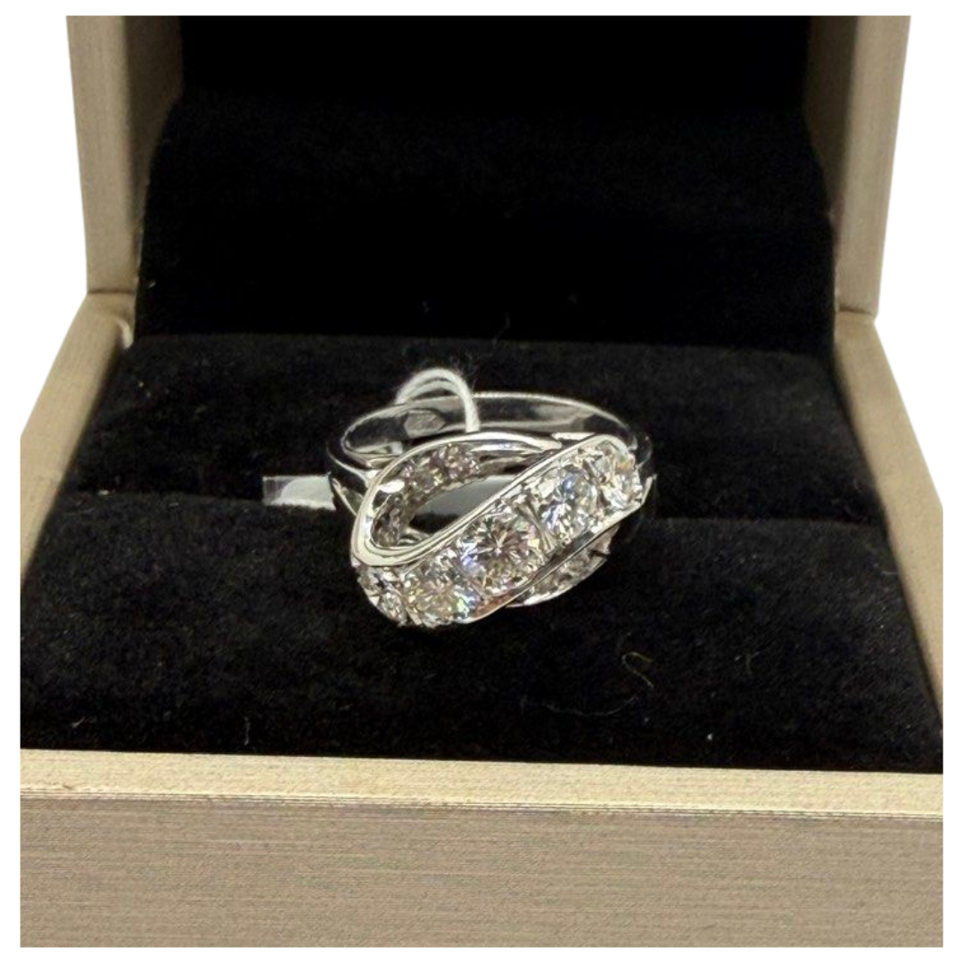 18K White Gold Natural Diamond Ring
