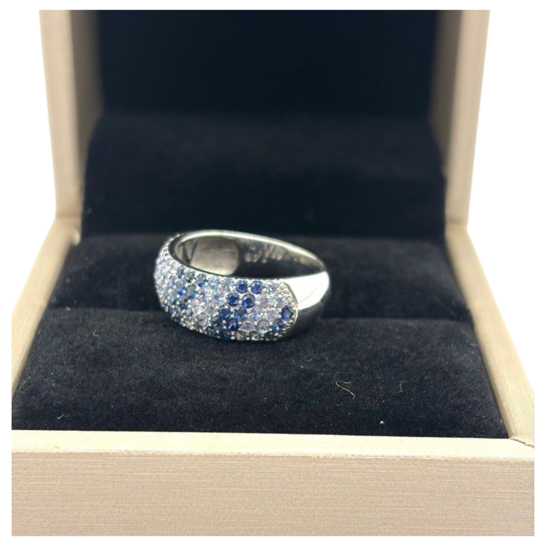 18K White Gold Melee Sapphire Ring