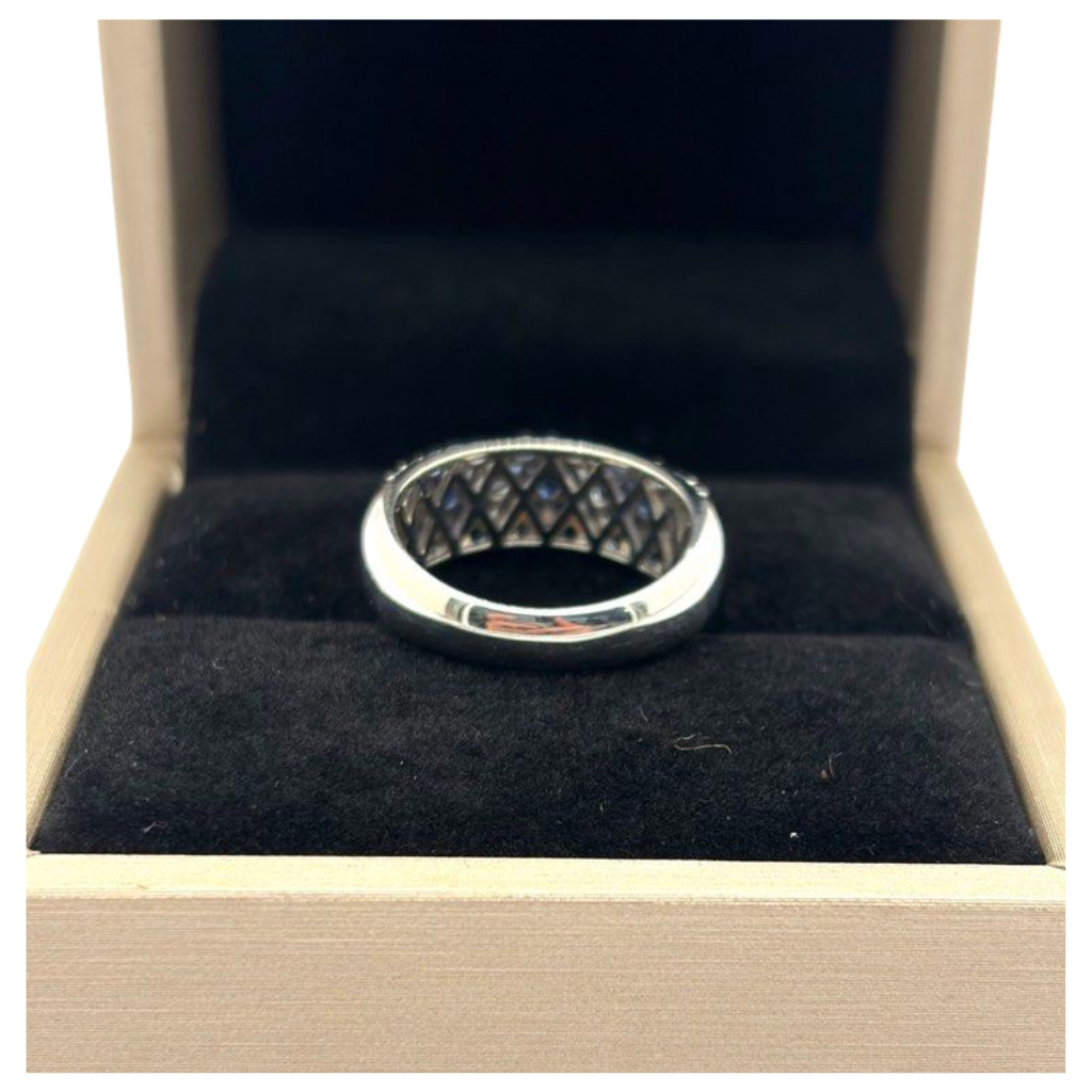 18K White Gold Melee Sapphire Ring
