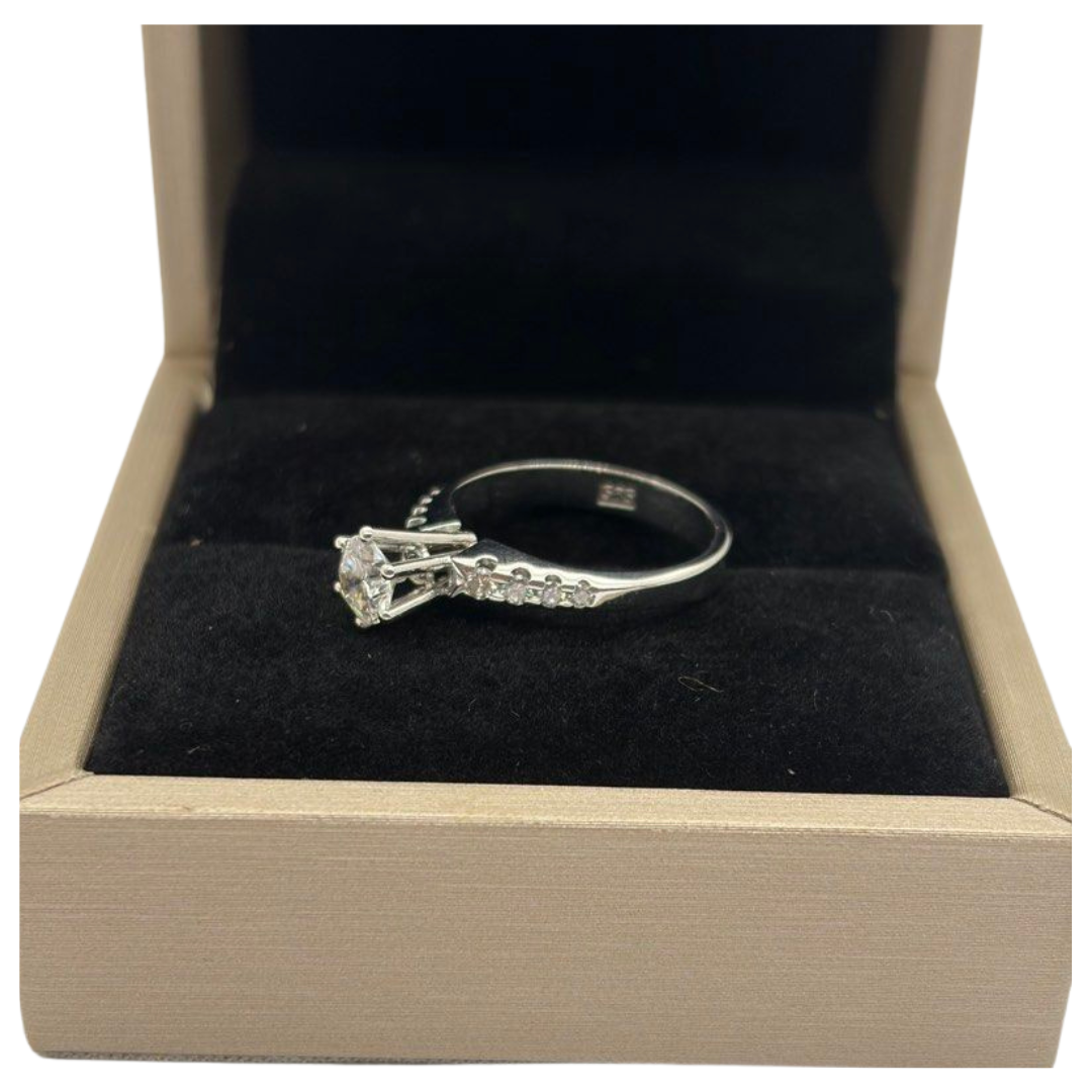 585 White Gold Natural Diamond Ring