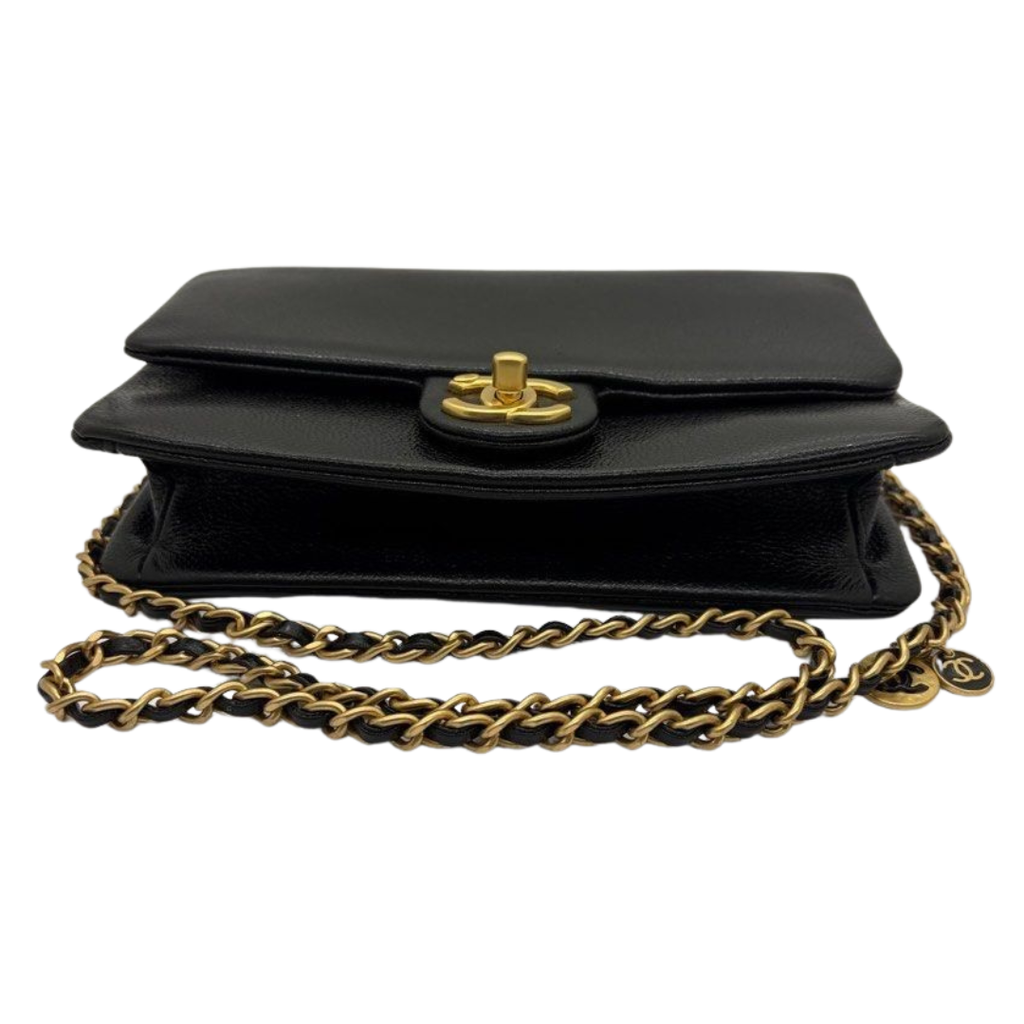 CHANEL CC Turn-lock Chain Shoulder Bag