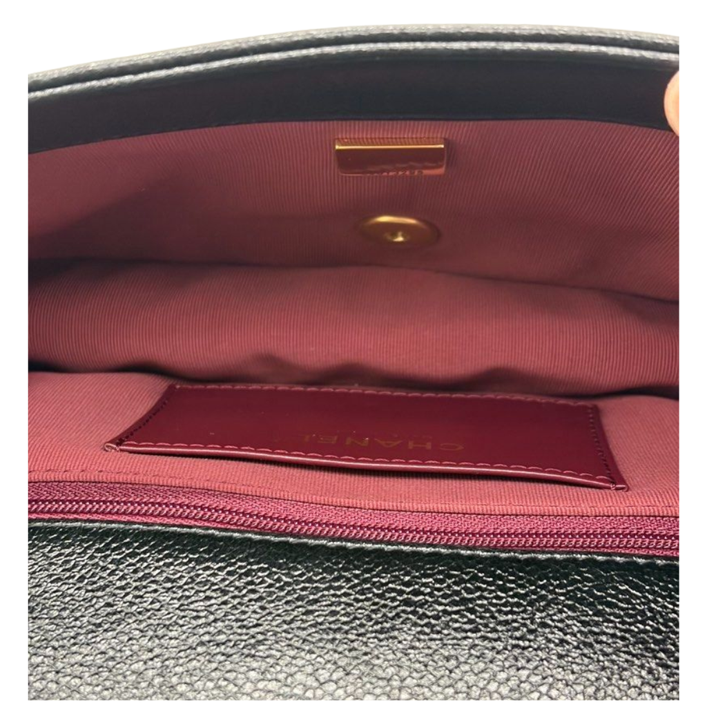 CHANEL CC Turn-lock Chain Shoulder Bag