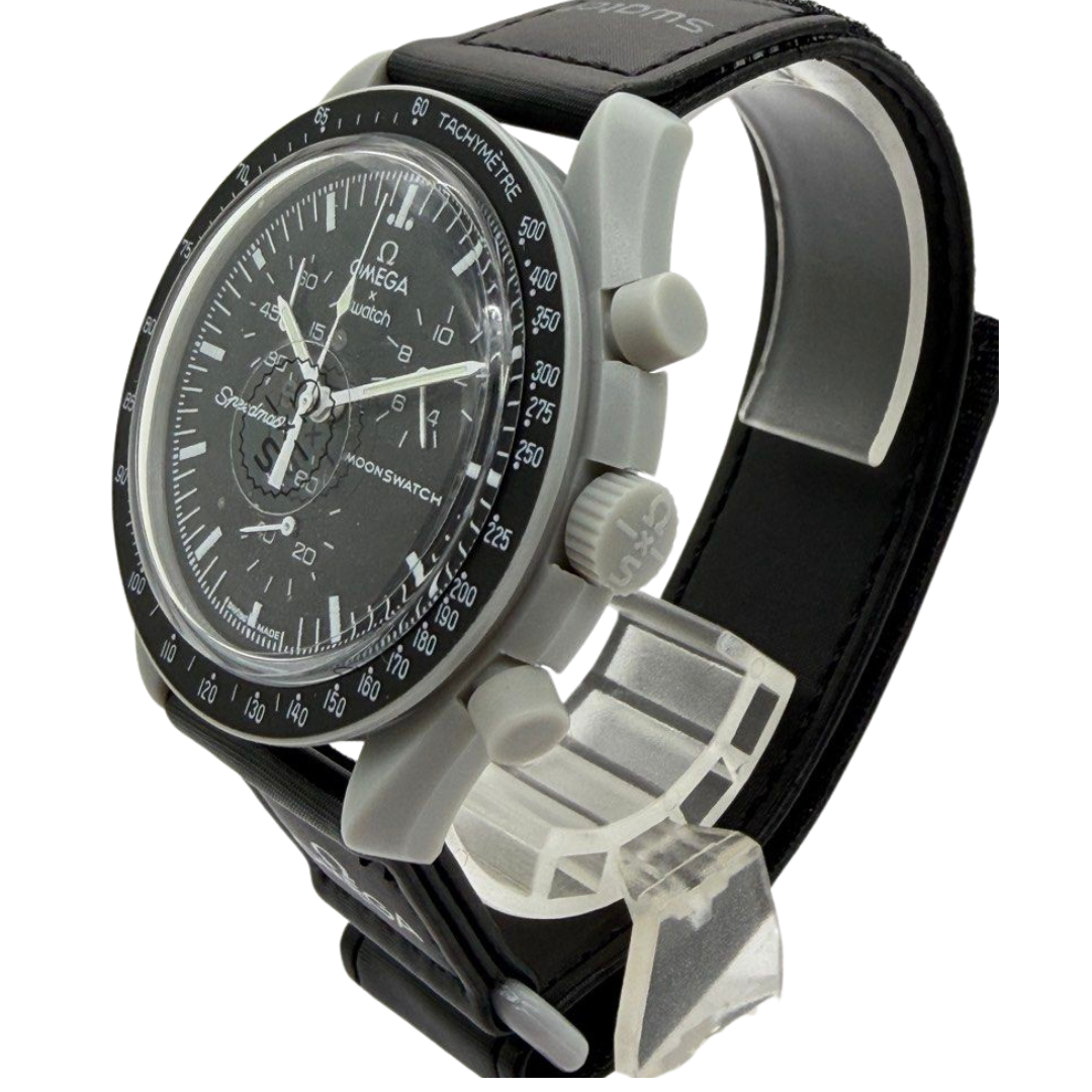 Omega x Swatch “Mission To The Moon” 42mm Quartz Chronograph Watch