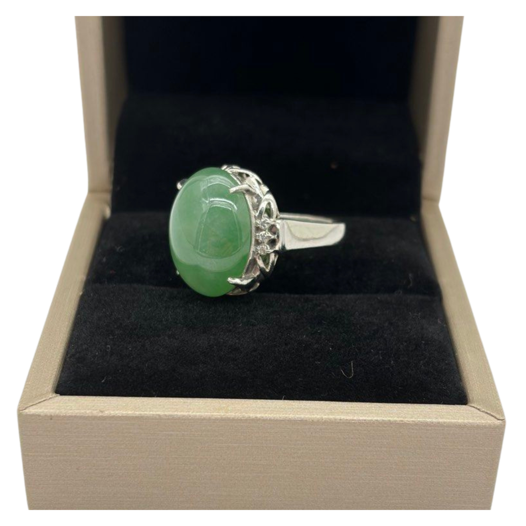PT900 Natural Jadeite (Type-A) & Diamond Ladies Ring