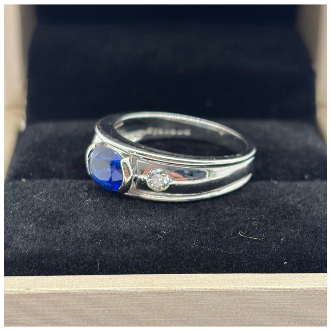 750 White Gold Natural Blue Sapphire & Diamond Men’s Ring