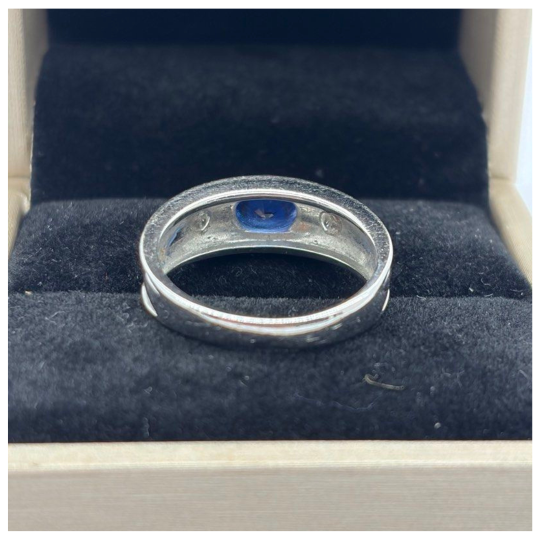 750 White Gold Natural Blue Sapphire & Diamond Men’s Ring