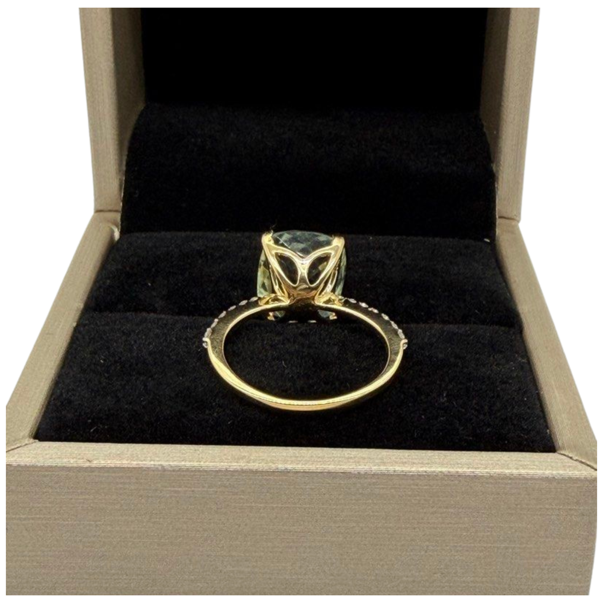 18K Yellow Gold Aquamarine & Diamond Ring