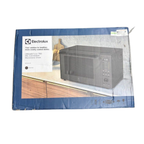 Electrolux UltimateTaste 700 EMC30D22BM - Freestanding Digital Microwave Oven with Grill and Convection functions (Roast/Bake/Airfry), 30L capacity, 1000W, 32 programs, Black