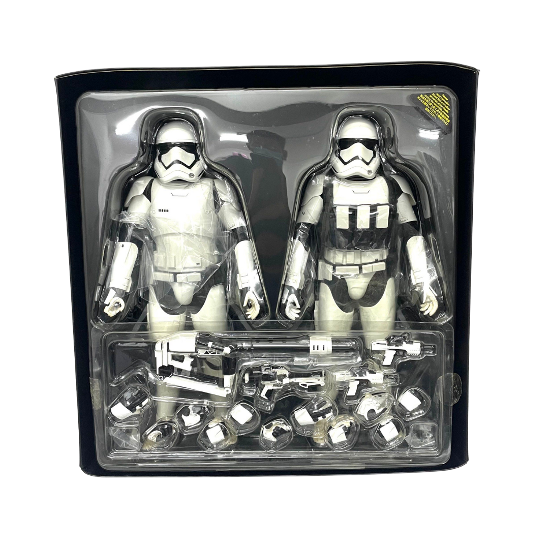 Hot Toys MMS319 Star Wars The Force Awakens First Order Stormtroopers