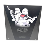 Hot Toys MMS323 Star Wars The Force Awakens First Order Snowtrooper Set