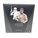Hot Toys MMS346, Star Wars Finn and First Order Riot Control Stormtrooper Figure