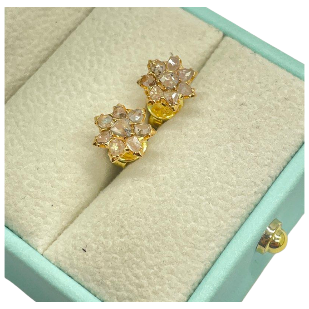 850 Yellow Gold Intan Earring Main image
