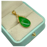 850 Yellow Gold Natural Jadeite (Type-A) & Diamond Pendant