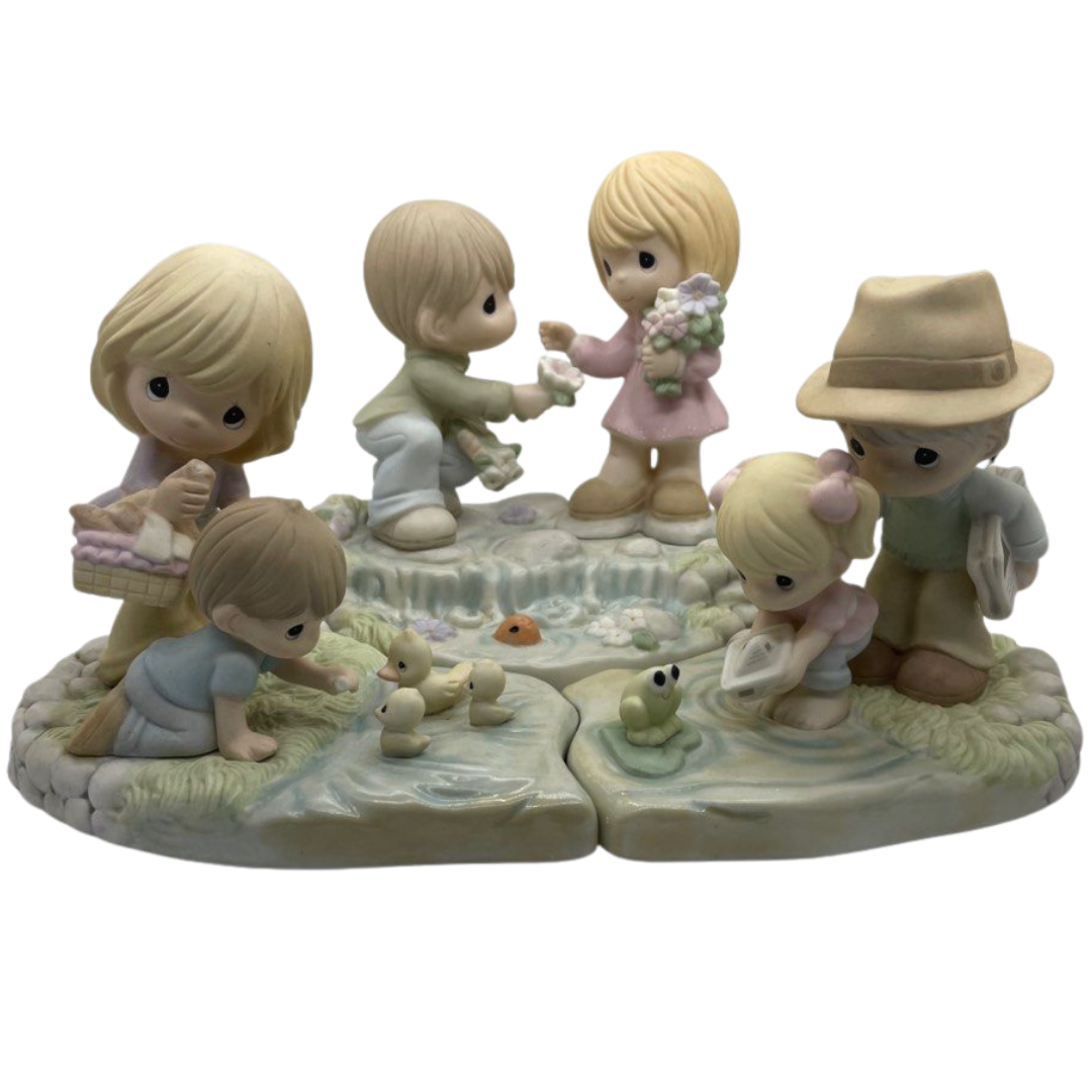 Precious Moments Figurine CC149001, CC149002, CC149003 Main image