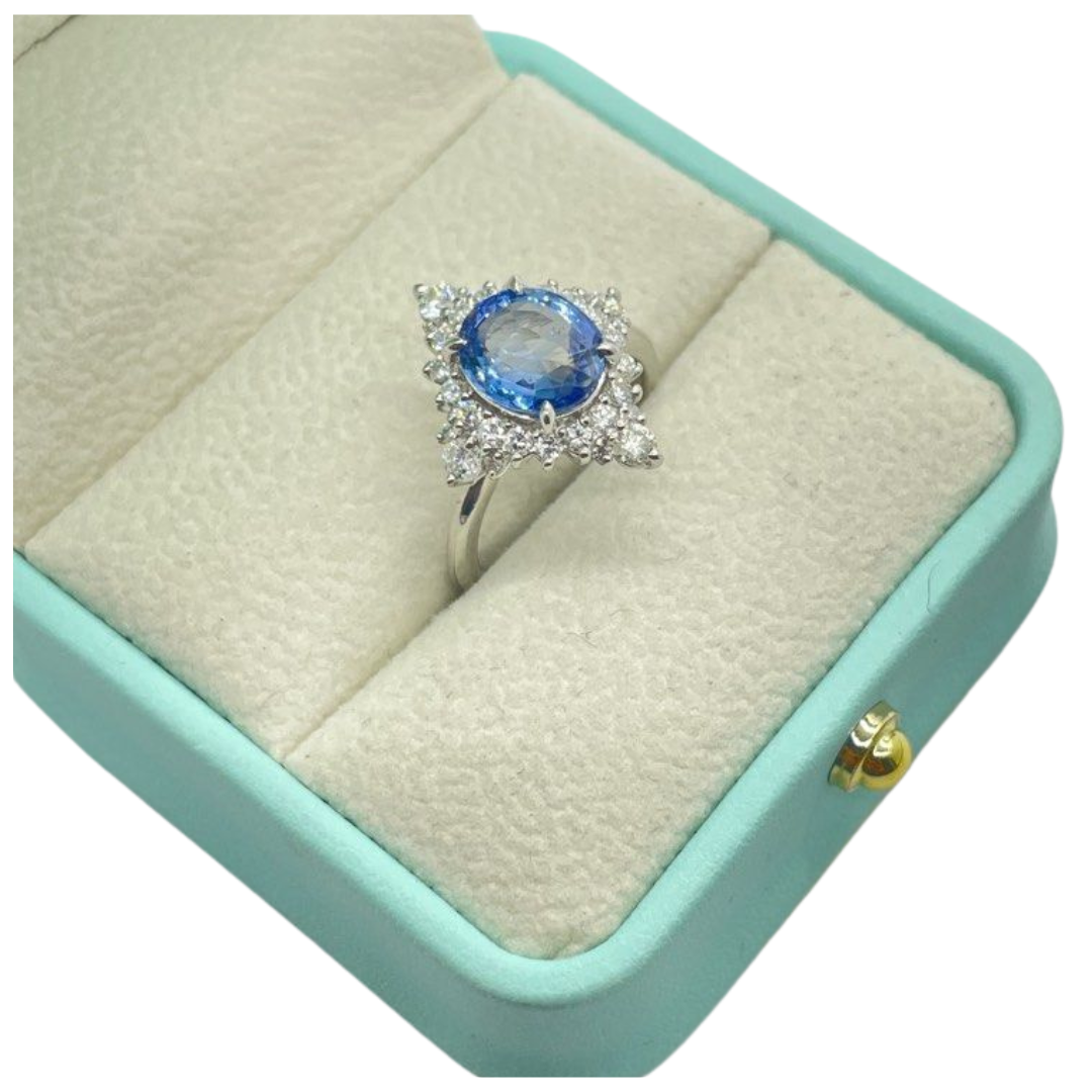 PT900 Un-Heated Natural Blue Sapphire & Diamond Ladies Ring (GIA Cert) Main image