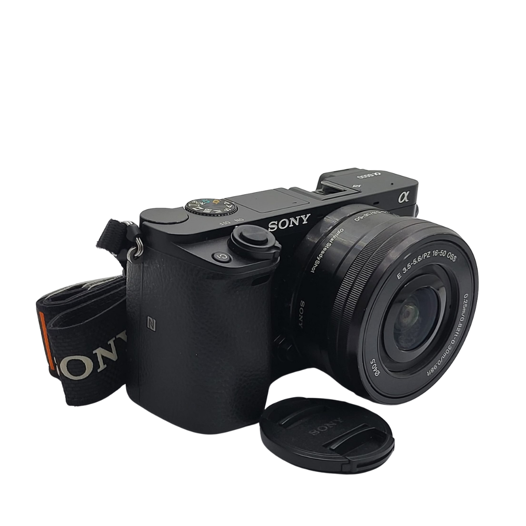 Sony α6000 E-mount Mirrorless Camera with APS-C Sensor 24.3MP