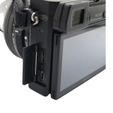 Sony α6000 E-mount Mirrorless Camera with APS-C Sensor 24.3MP