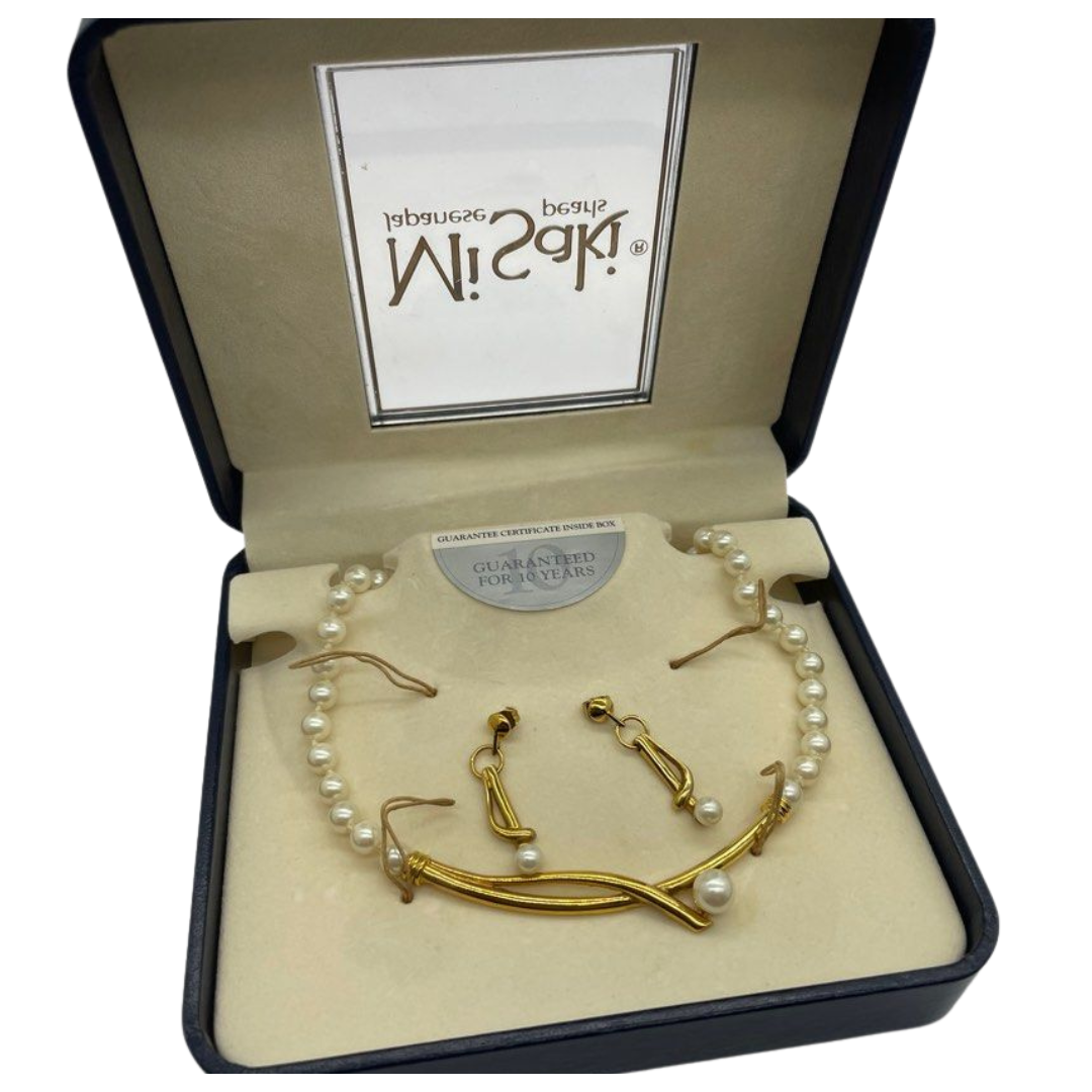 Misaki Pearl Necklace & Earring Set