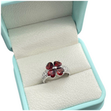 750 White Gold Garnet & Diamond Ring