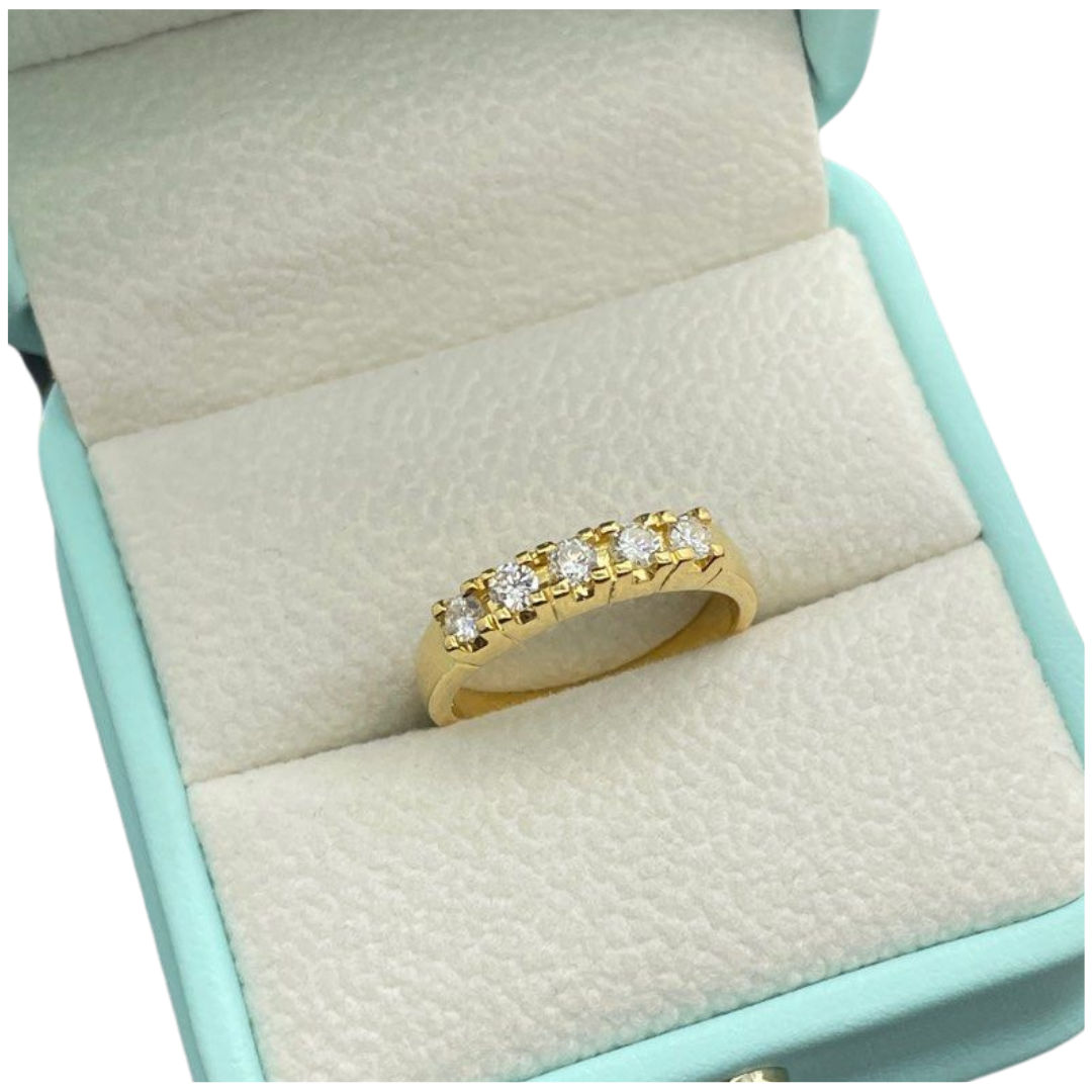 750 Yellow Gold Diamond Ring