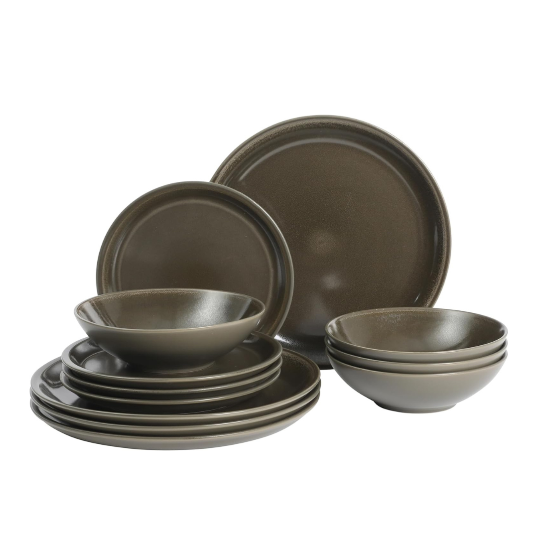 Gibson Elite 12 Piece Service For 4 Lakecrest Plates and Bowls