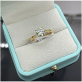1.30 Carat Natural Diamond Ladies Ring set in 18K Yellow Gold