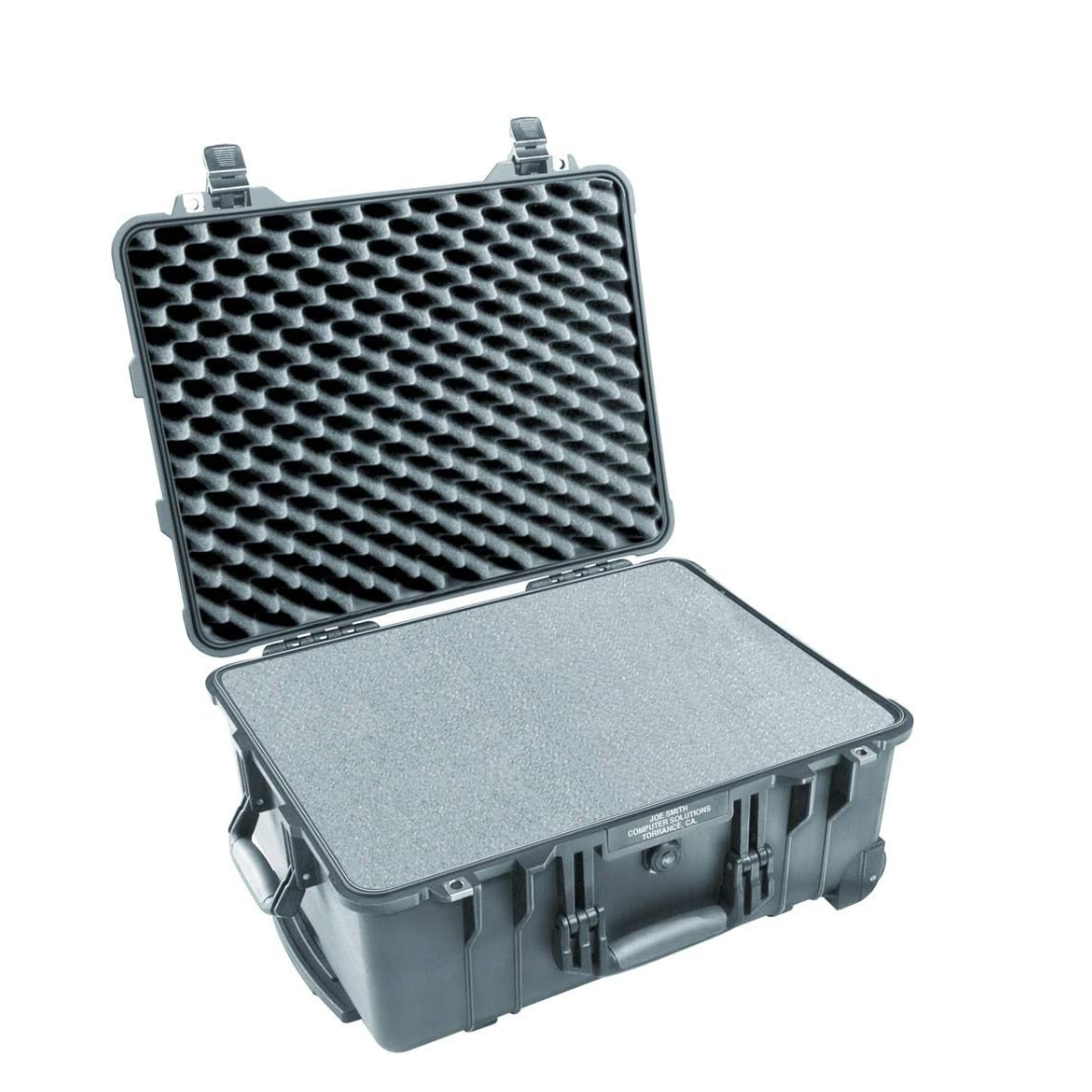 Pelican 1560 Case With Foam (Black)