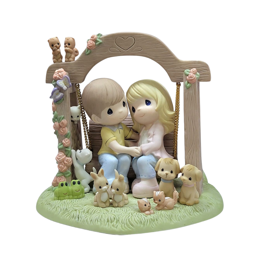 Precious Moments X149025 0970/2000 Limited Edition Love is All Around